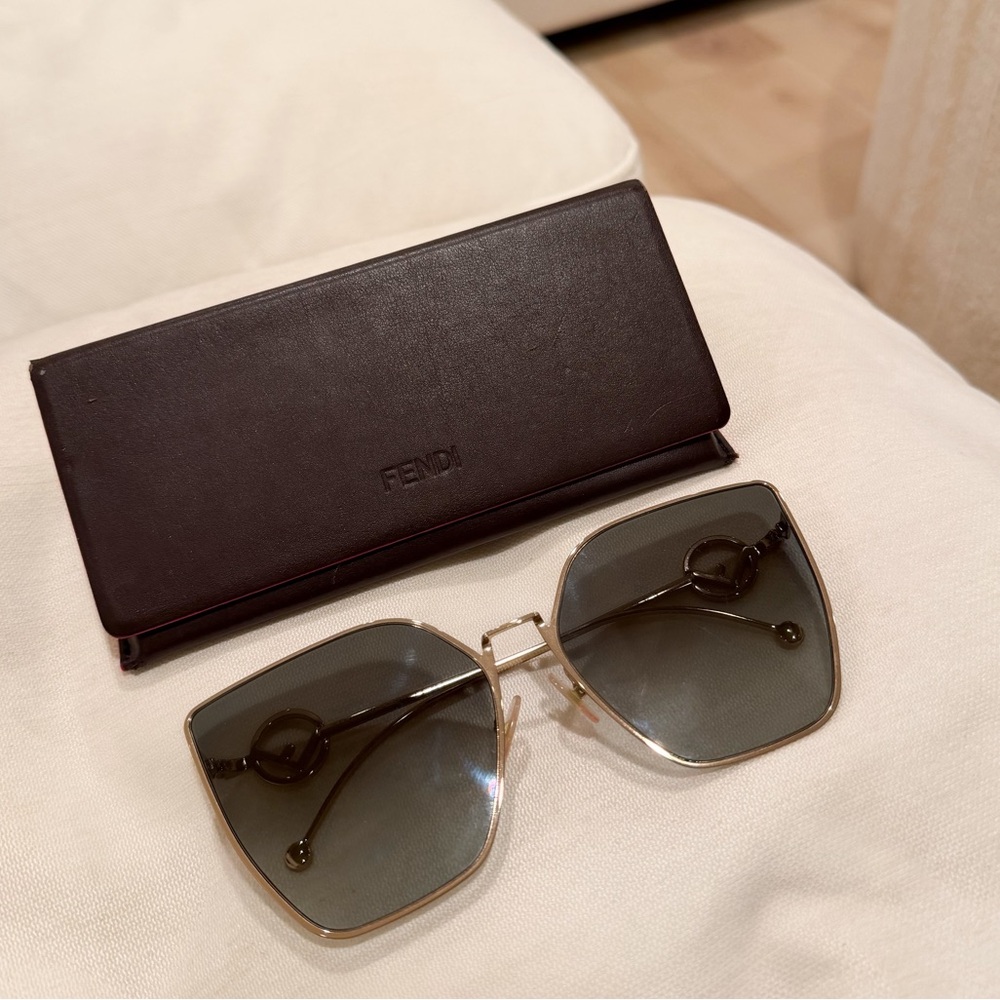 Fendi Gold Frame Sunglasses with Brown Gradient Lenses - Picture 2 of 2